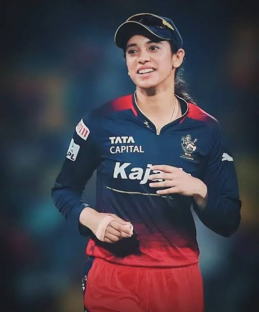 Dhruvarya10's tweet photo. Captain gets Captain
Ash Gardner takes Smrit Madhana's wicket 26 off 23
#SmritiMandhana
#ashgardner
#rcbvsgg https://t.co/Tc88FXkpOK