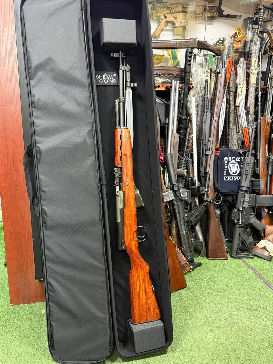 showguncustom's tweet photo. Completed.
S&amp;T SKS stock refinishing is finished.
完了。
S&amp;T SKS 木製ストックの染色作業が終了しました。
#SKS #STArmament #AEG https://t.co/mLz2beN7Bn