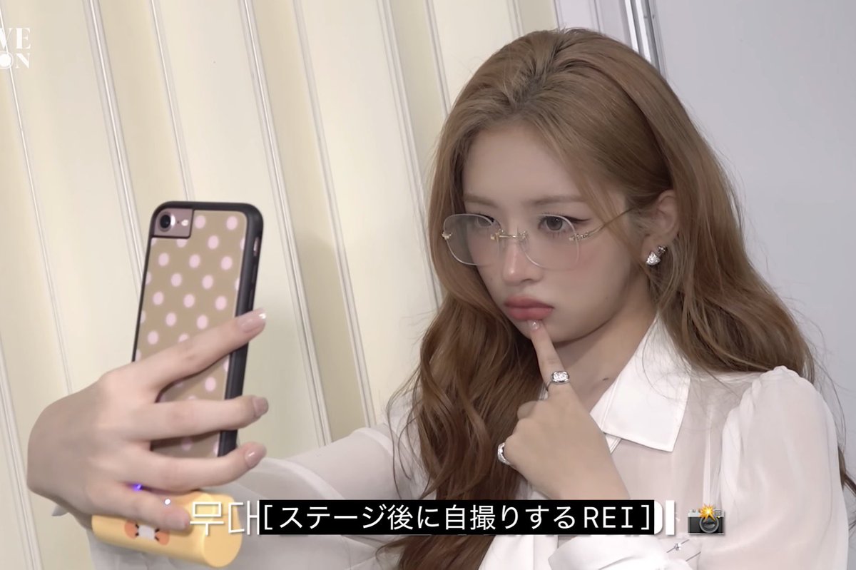 レイちゃんの充電器めっちゃ可愛いのよ しかもハムスターだし笑笑笑