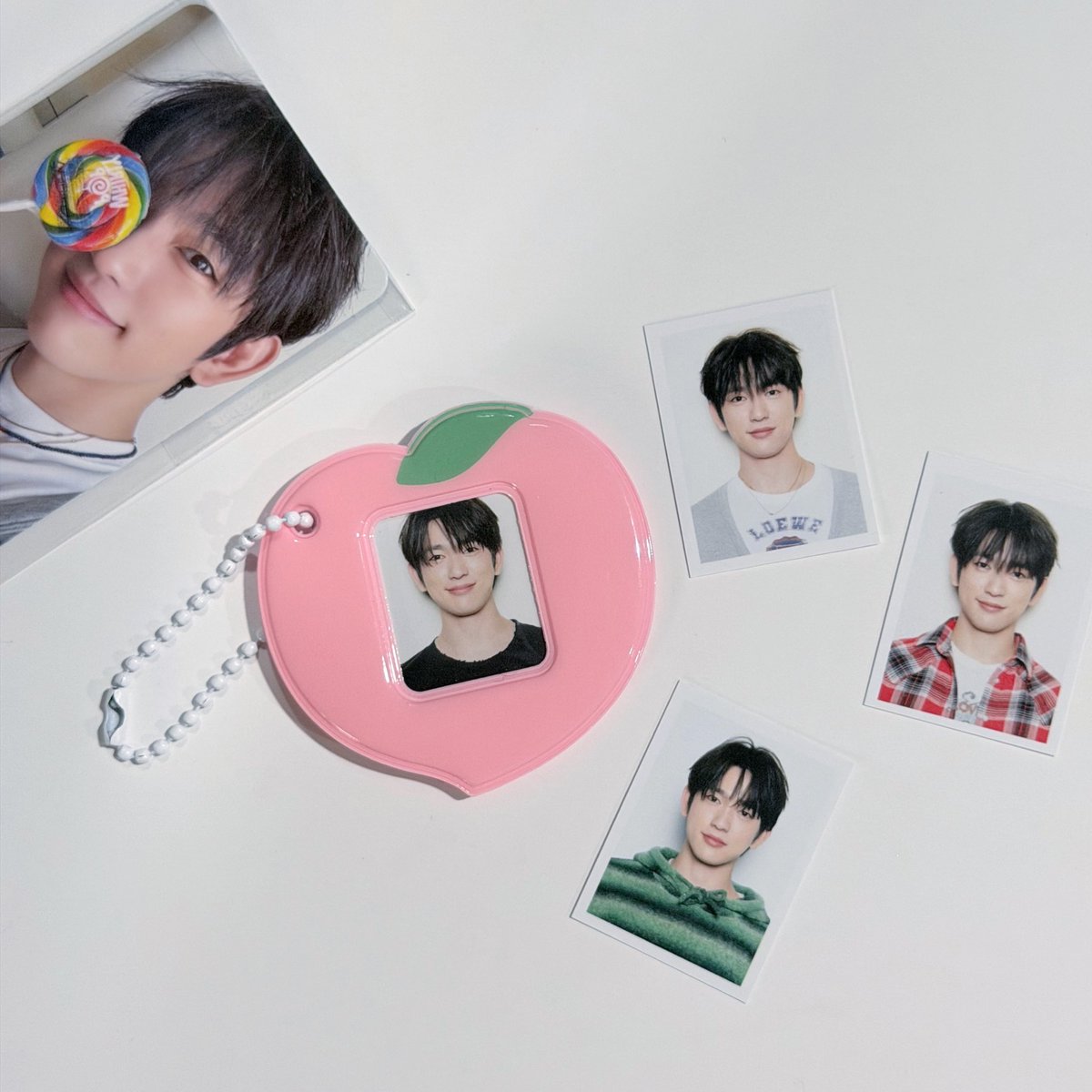 ᕱ     ᕱ :¨ ·.· ¨:⠀
( ˊᵒ̴̶̷̤ ᵕ ˊᵒ̴̶̷̤  `· . ୨୧
 ヽ  つ ＼     ／
    UU     / ᰔ \

#SEASONSGREETINGS #FlipDays 
#박진영 #ParkJinYoung