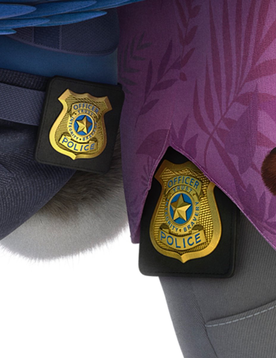 얘네 경찰뱃지 사이즈도 다른거 지금 깨달음 이렇게까지 모에할수가잇다고