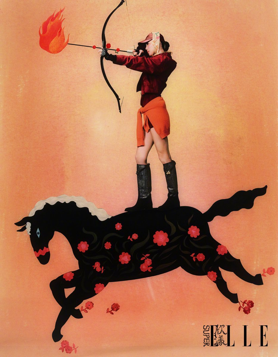 cafewindows's tweet image. super elle china, january 2026 issue photographed by weihuan