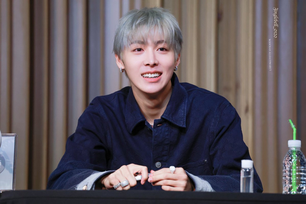 Jinglebell_0120's tweet image. 생일축하행🎊대뷔해줘서너무너무고마워
#우찬 #WOOCHAN 
#올데이프로젝트 #ALLDAYPROJECT