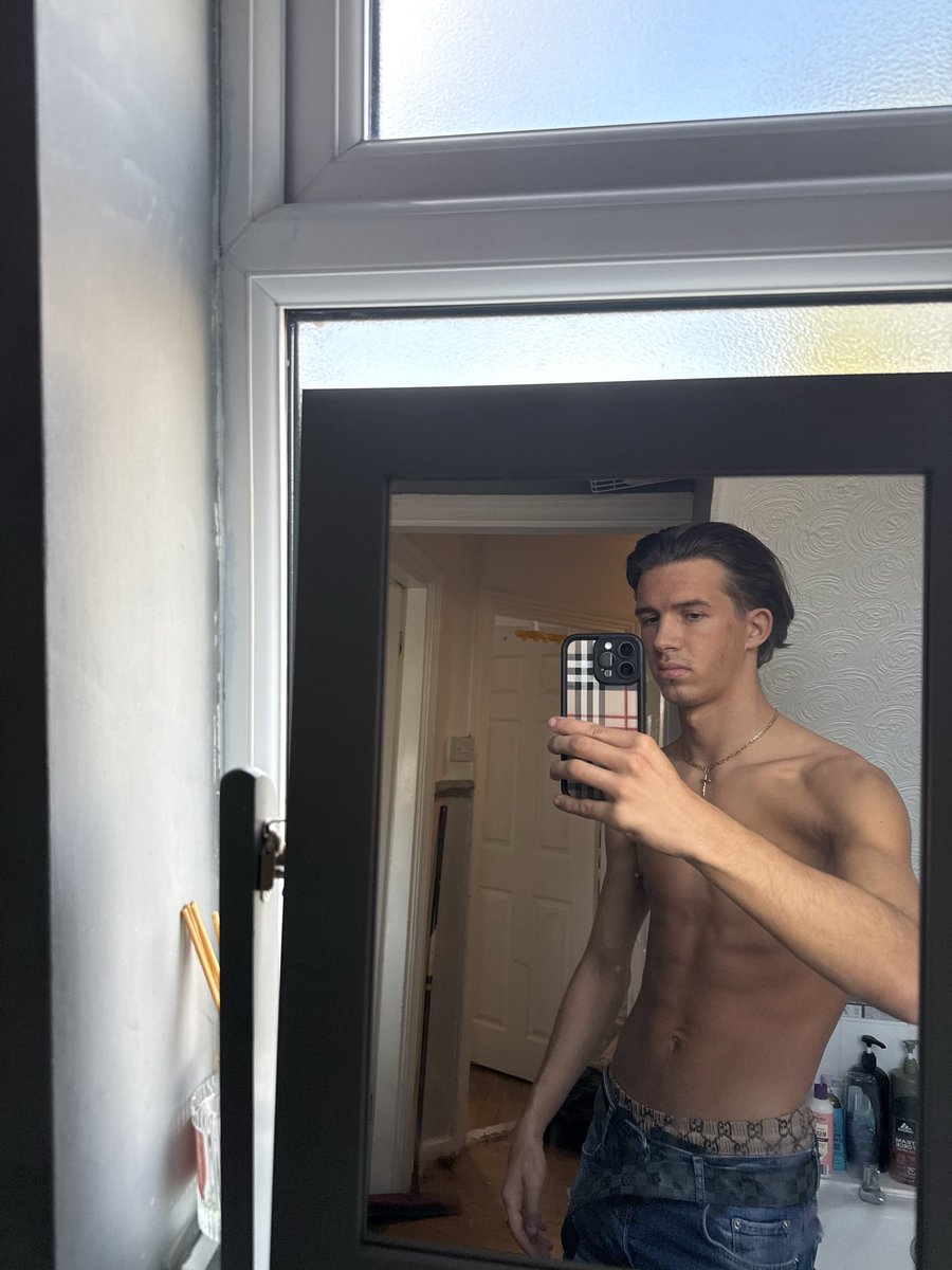 Jamesmichaelxxx's tweet photo. https://t.co/eeNheKGbOD