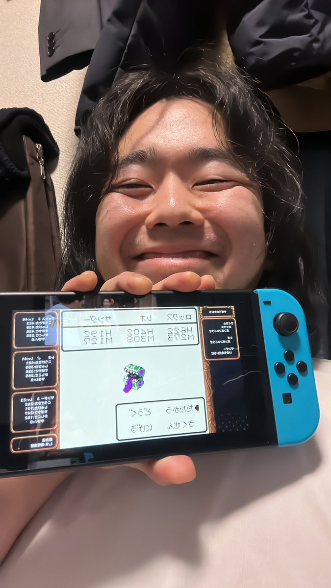 ヒナタコウ　地球。 tweet media