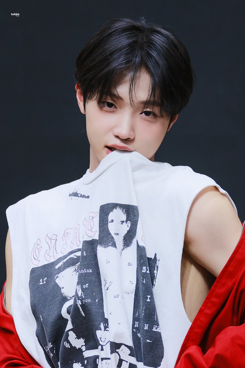 𝙩𝙬𝙞𝙣𝙠𝙡𝙚✨☘️ tweet media