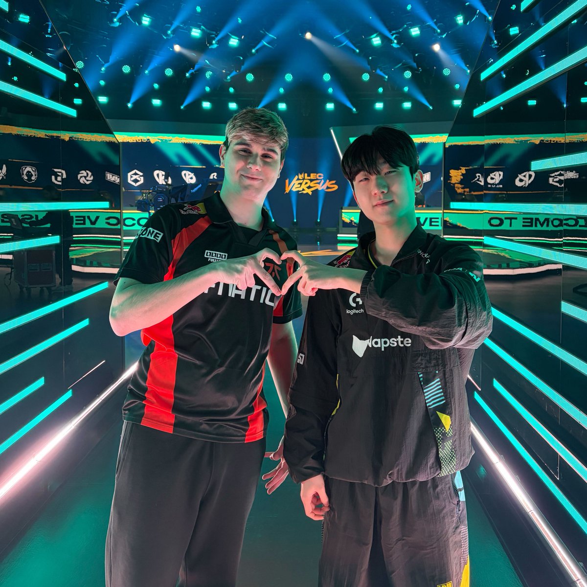 the most wholesome reunion 💘