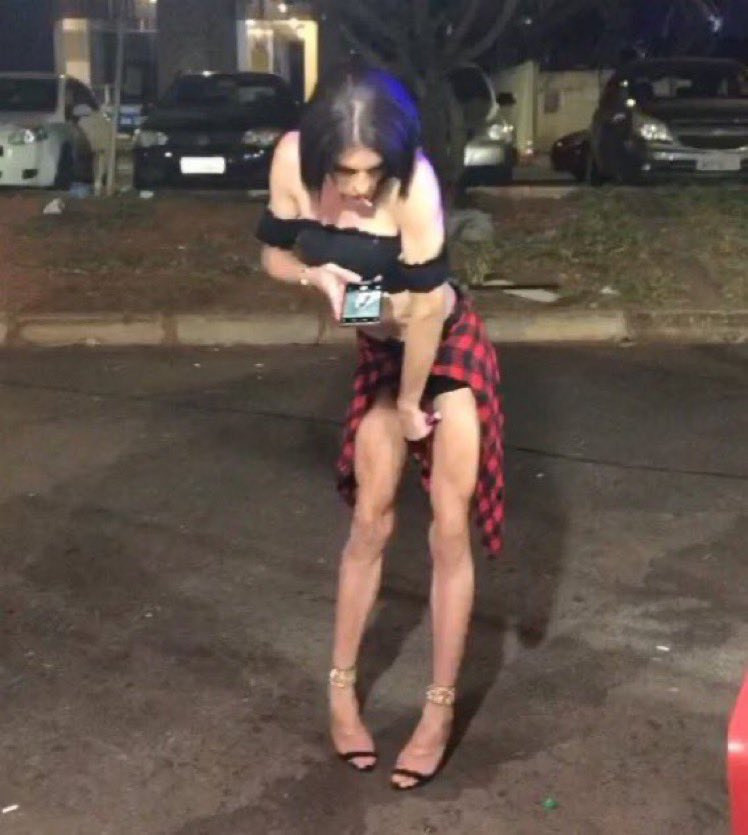 arianaprodutora's tweet image. GETTING READY               TO MAKE HISTORY