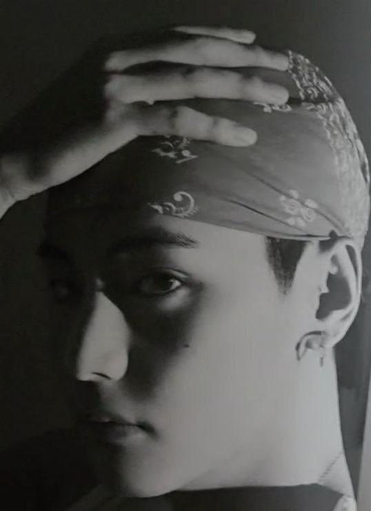 taehyvngpics's tweet image. 