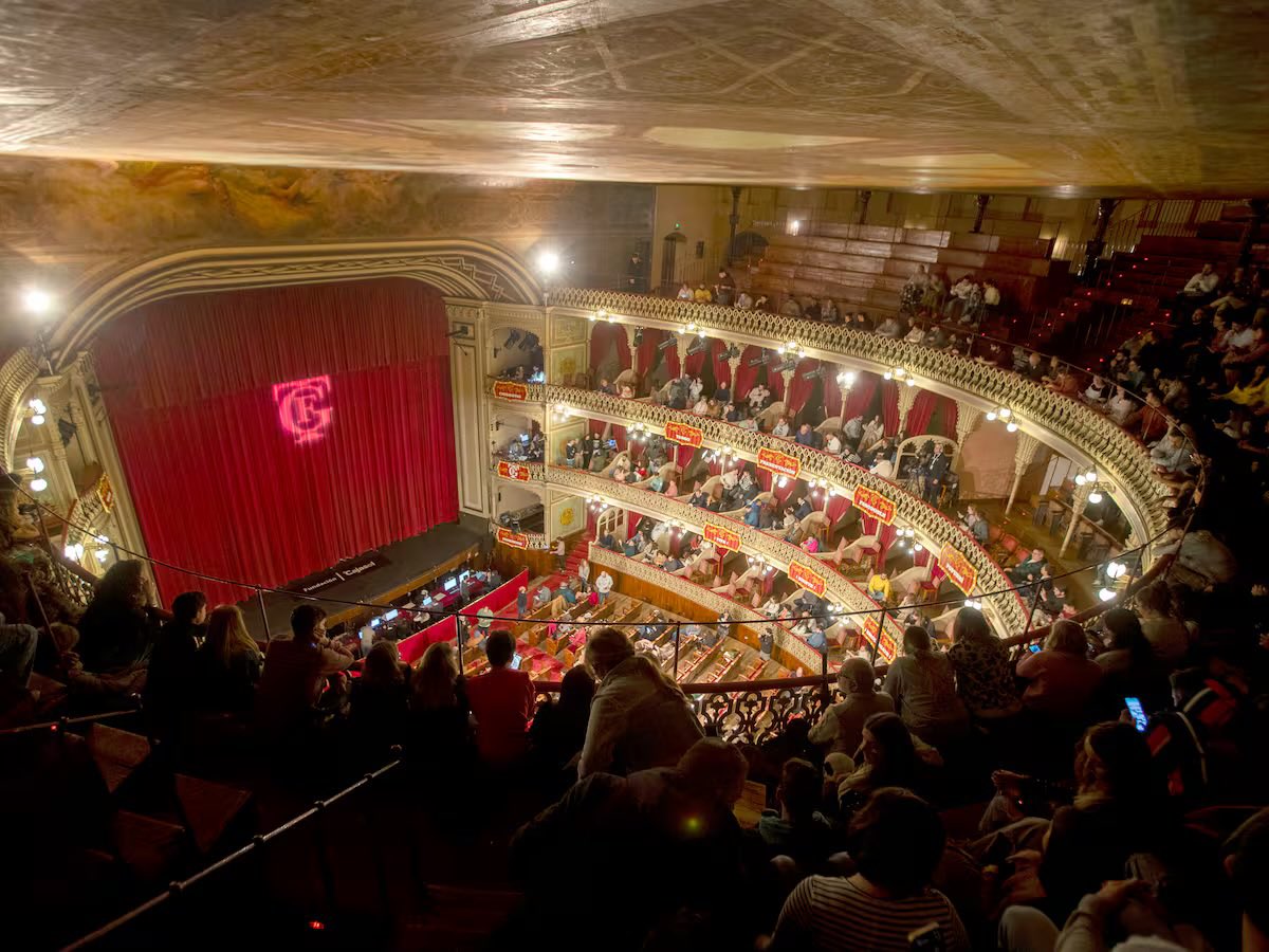 🔴ÚLTIMA HORA | Tras la reunión del Ayuntamiento de Cádiz con los colectivos del Carnaval, se ha decidido CANCELAR la novena sesión preliminar del #COAC2026 prevista para la tarde-noche de lunes. 

🔗<a href="/SERxCuatro/">SERxCuatro</a>