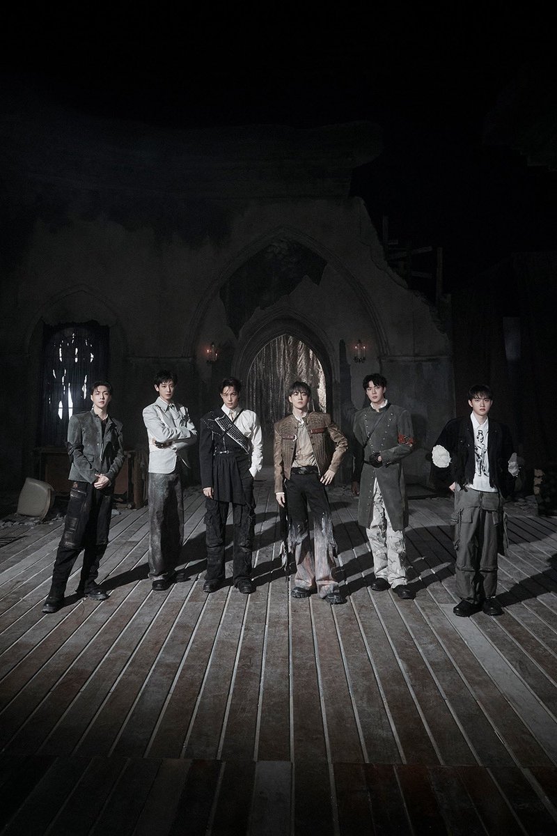 exolyoutubeteam's tweet image. EXO 엑소 'Crown' MV is the #1 MV trending worldwide on YouTube 🗺️👑

#1 United Arab Emirates
#1 Australia
#1 Canada
#1 Germany
#1 France
#1 Indonesia
#1 South Korea
#1 Kuwait
#1 Russia
#1 Saudi Arabia
#1 Thailand
#1 United Kingdom
…

Keep going Ls !🔥🔥

#EXO_Crown #EXO_REVERXE