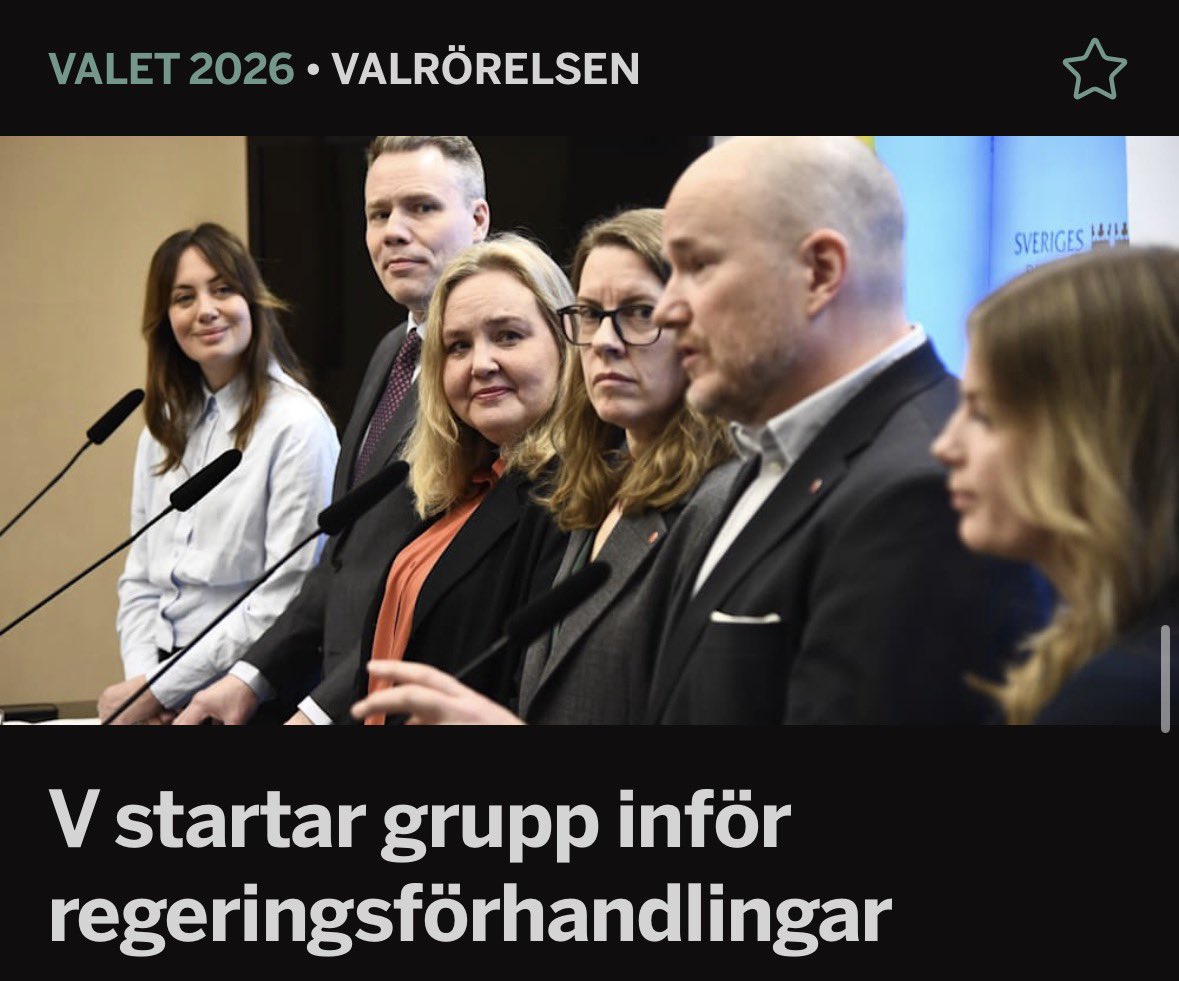 PlJonson's tweet image. Vänsterpartiets vilja till att hindra Natointräde, samarbetsavtal och förenklade miljöregler signalerar inte att försvaret skulle vara prioriterat i en S-MP-C-V regering. Med V i regeringen riskerar upprustningen att bromsas.
