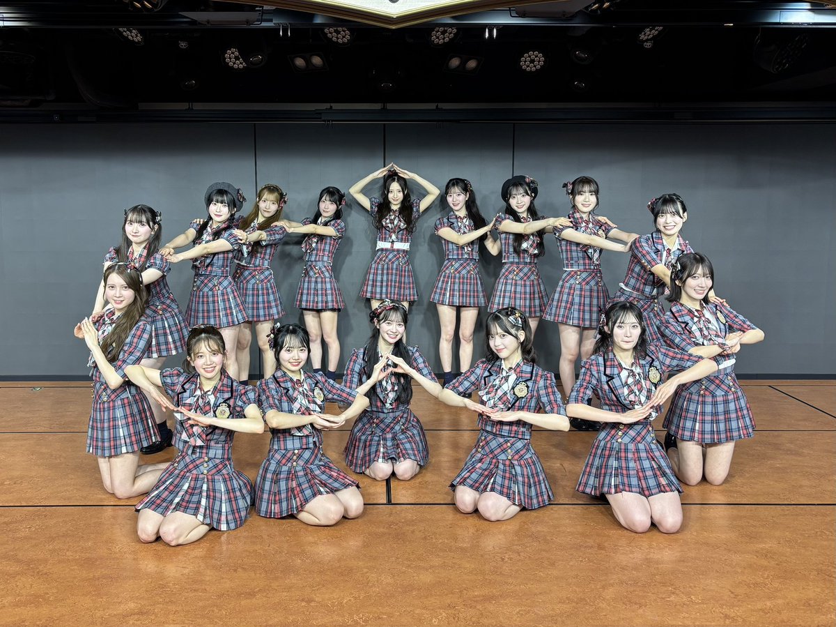 そこに未来はある」公演ありがとうございました！！ 今日はももちゃん