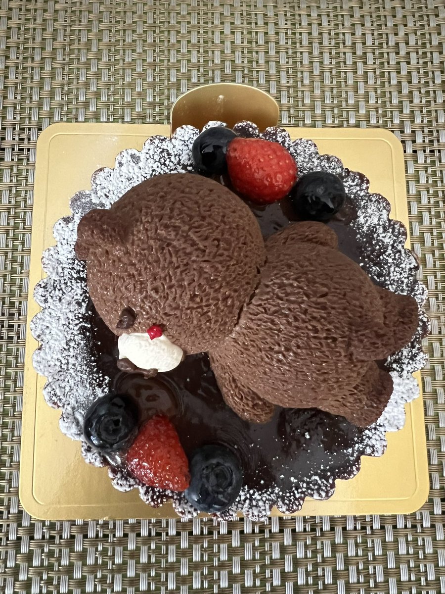 お目当てはコレ…クマネテルヤン🐻

#パティスリーミムラ
#クマネテルヤン