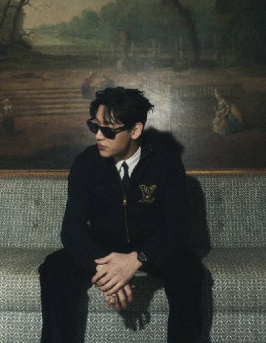 สมมง House Ambassador Louis Vuitton พาส่องลุคแรกของ “BAMBAM” ที่กรุงปารีส ประเทศฝรั่งเศส ก่อนเตรียมพร้อมเข้าร่วมงาน Louis Vuitton Men’s Fall/Winter 2026

#LouisVuitton #LVMenFW26
#BamBam <a href="/BamBam1A/">BamBam</a> <a href="/LouisVuitton/">Louis Vuitton</a>