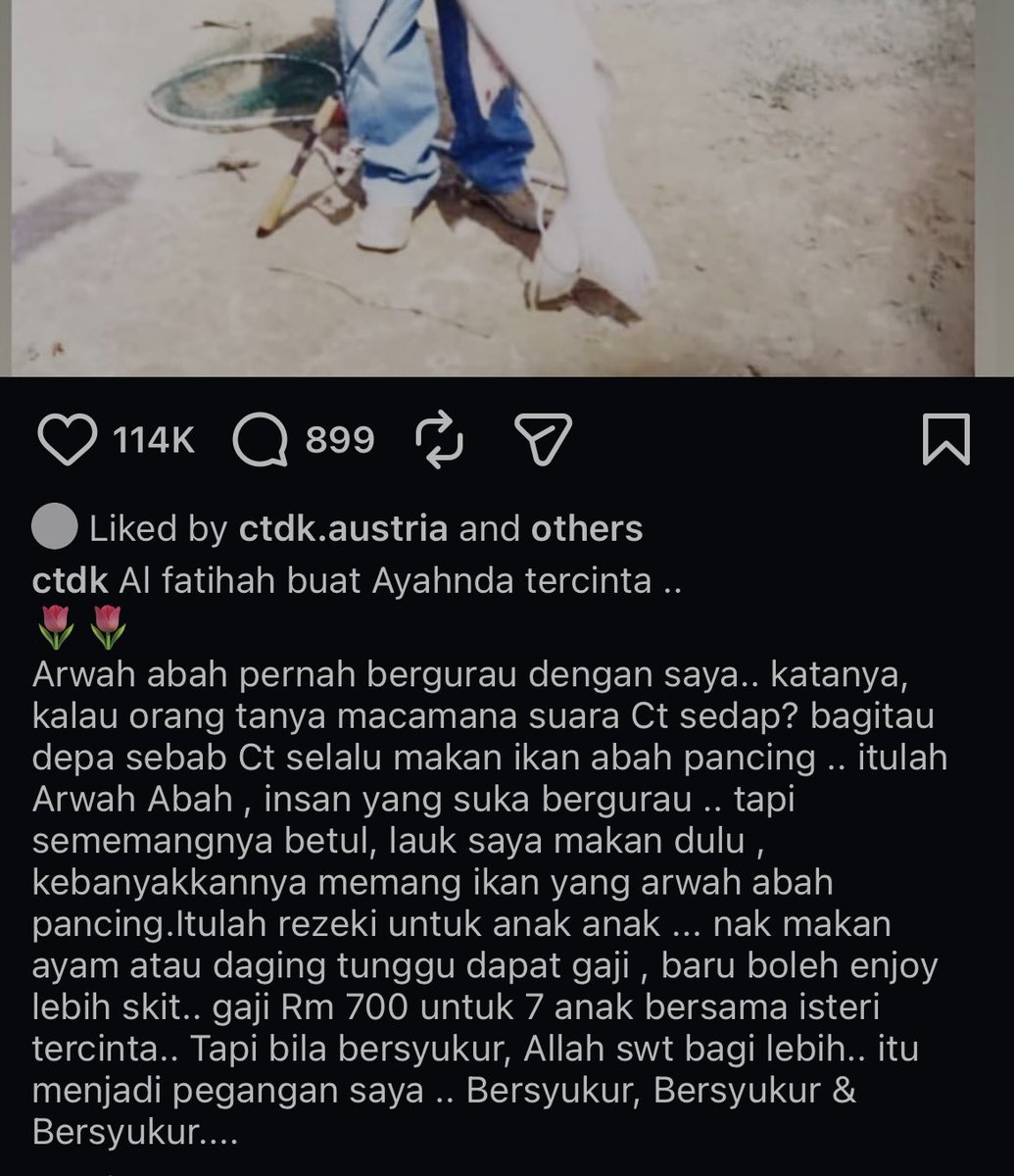 heizetatler's tweet image. Siti Nurhaliza grew up in a family with an income of RM77 per household per capita.

That’s the bottom 8% of Malaysians in 1995. And no, her brother never worked for RTM.