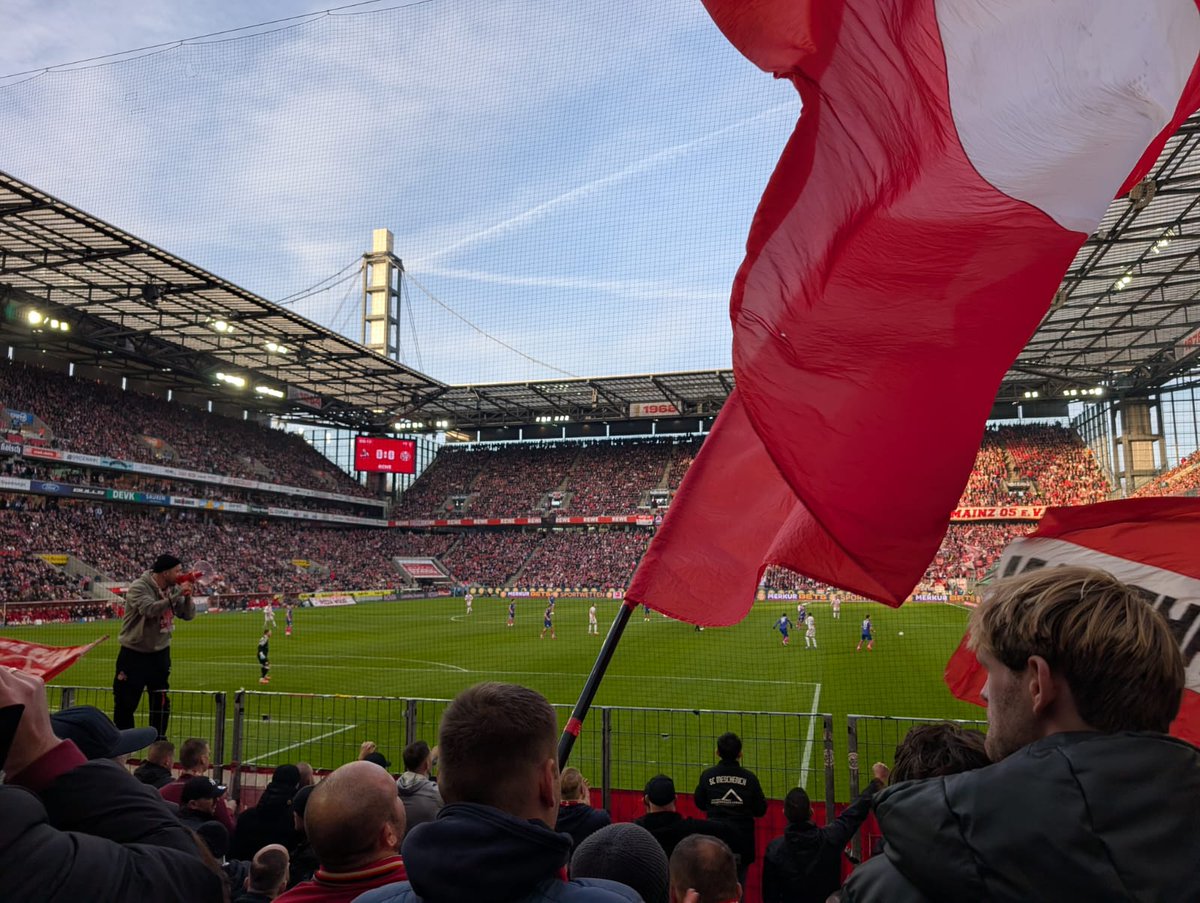 Ash_6899's tweet photo. FC Koln 2-1 Mainz. Belter of a ground, tremendous city for beers and an altogether great day out. Sud Kurve ultras a right bunch, loved it. Up the Billy Goats. #groundhopping https://t.co/wIeVrDcwMk