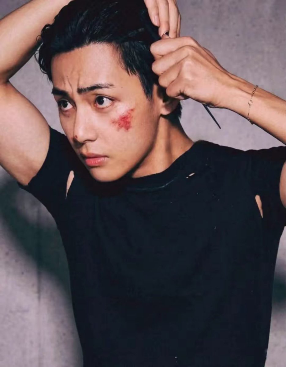 kthv1k2's tweet photo. You are the strongest person I ever know💪not because you never break,but because you rise every time you do,You carry pain with grace,turn scars into strength &amp; still choose kindness in a world that tests you daily&amp; i I'm so so proud of you and I miss you a lot buggu. my love😘 https://t.co/CKEtCN0rql