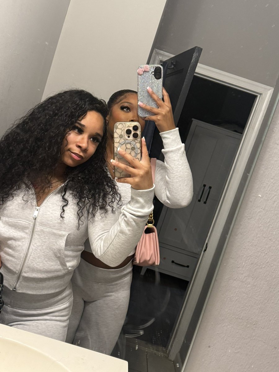 jayceedae's tweet image. I literally love this girl 🤍