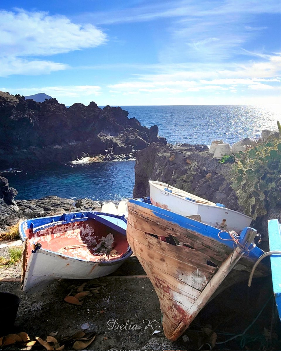 Los Abrigos, pequeño pueblo pesquero, del sur de Tenerife.
#LosAbrigos ⚓#Tenerife 🐠 #Canarias 🐟 #IslasCanarias