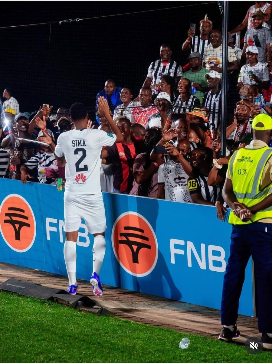 _izodlalaiTv's tweet image. Sima Bobo[20]: RCB✅️

Glamour Boy on Loan: Good Start for Sima Bobo at Mochudi Center Chiefs!

Arriving just 5 days ago, Sima Bobo stepped onto the pitch 2 days later[Saturday] and helped secure a clean sheet and 3 points in his debut match

It’s a great start for the…