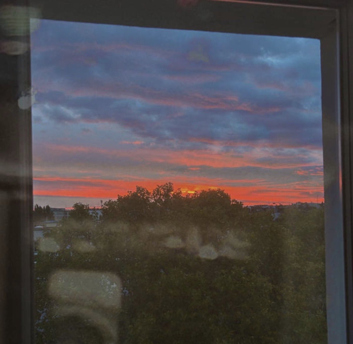 A record of samples made by the electro-alchemist Skee Mask (<a href="/sk33mask/">SKEE MASK</a>) using a dictaphone between 2021-2025 are now available on his Bandcamp. 💽

“Each track is a looped section of already existing records that I wanted to sample.”