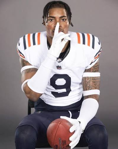 LostHebrew_Dre's tweet photo. Why Bears fans hate Black Ditka

I will protect to the players who are the heart of this team 

Even if it pits me against my own organization, fans, or peers 

The way Bears fans are disrespecting Moore, Odunze, and even players like Brisker is unacceptable 

But it isn’t new..

They did the exact same thing towards Fields. 

They have been doing this for years! Finding a scapegoat from the players..

Jaquan Brisker had the best game he could’ve possibly had!!! 

Moore and Odunze are the main reasons we even made it to this game 

Bears fans, stop deflecting blame and call it what it is!

Our players don’t deserve it