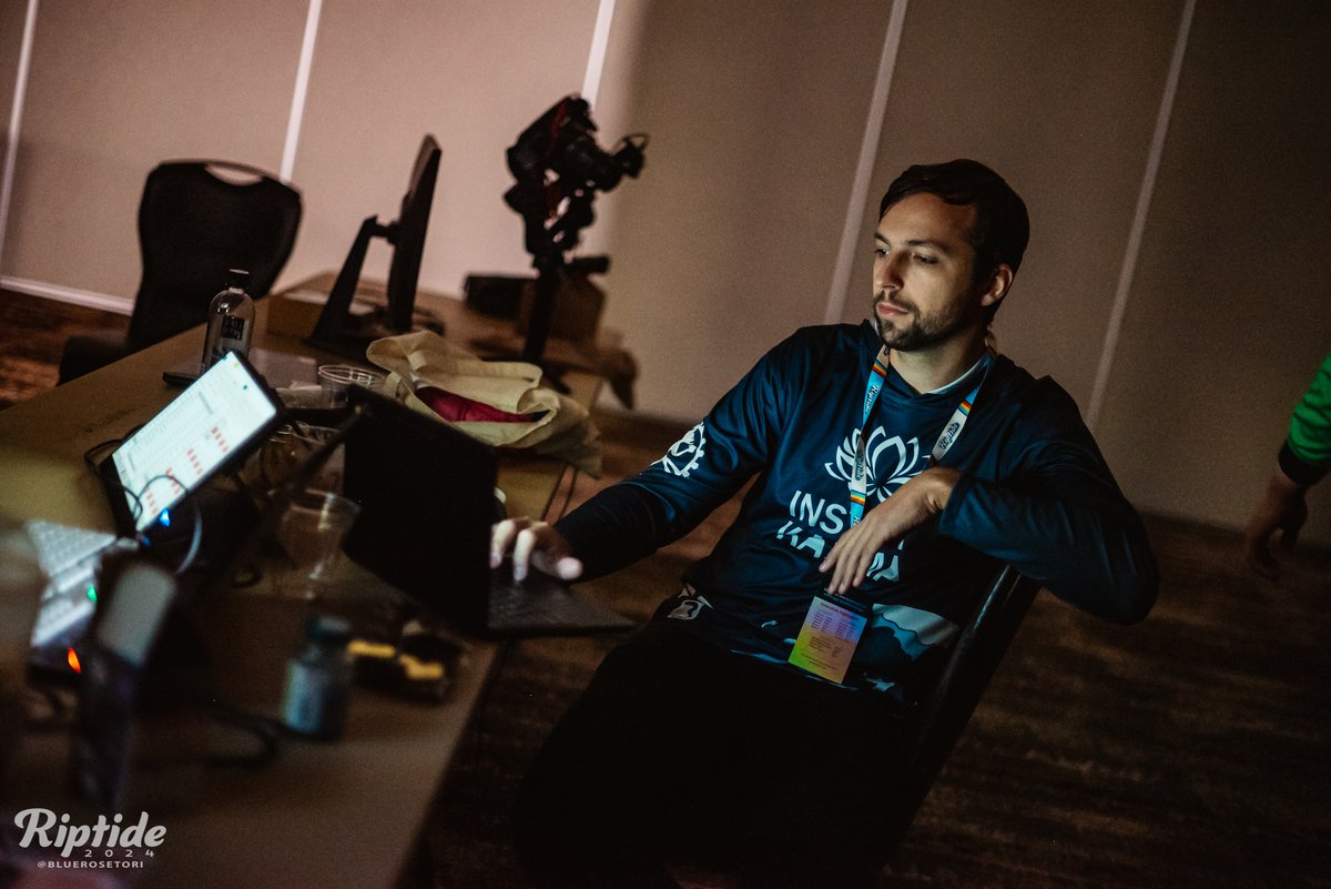 Stephen (SBS) 🏜 tweet media