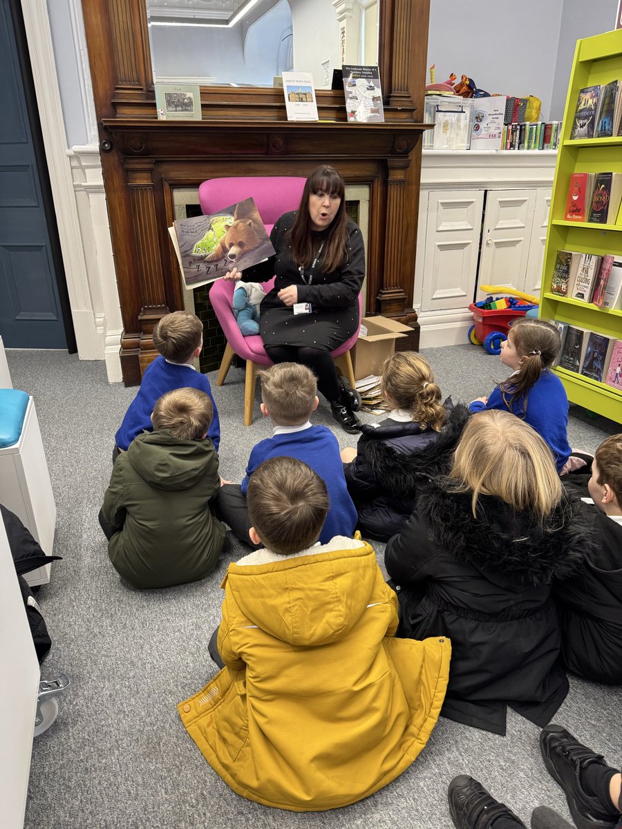 HT_OssettY12's tweet photo. We’ve visited Ossett Library this morning. We read a lovely story and played Book Bingo! We are so lucky to have a library so close to our school! I wonder who will visit after school or at the weekend? 📖📚 https://t.co/0egn2UcD47
