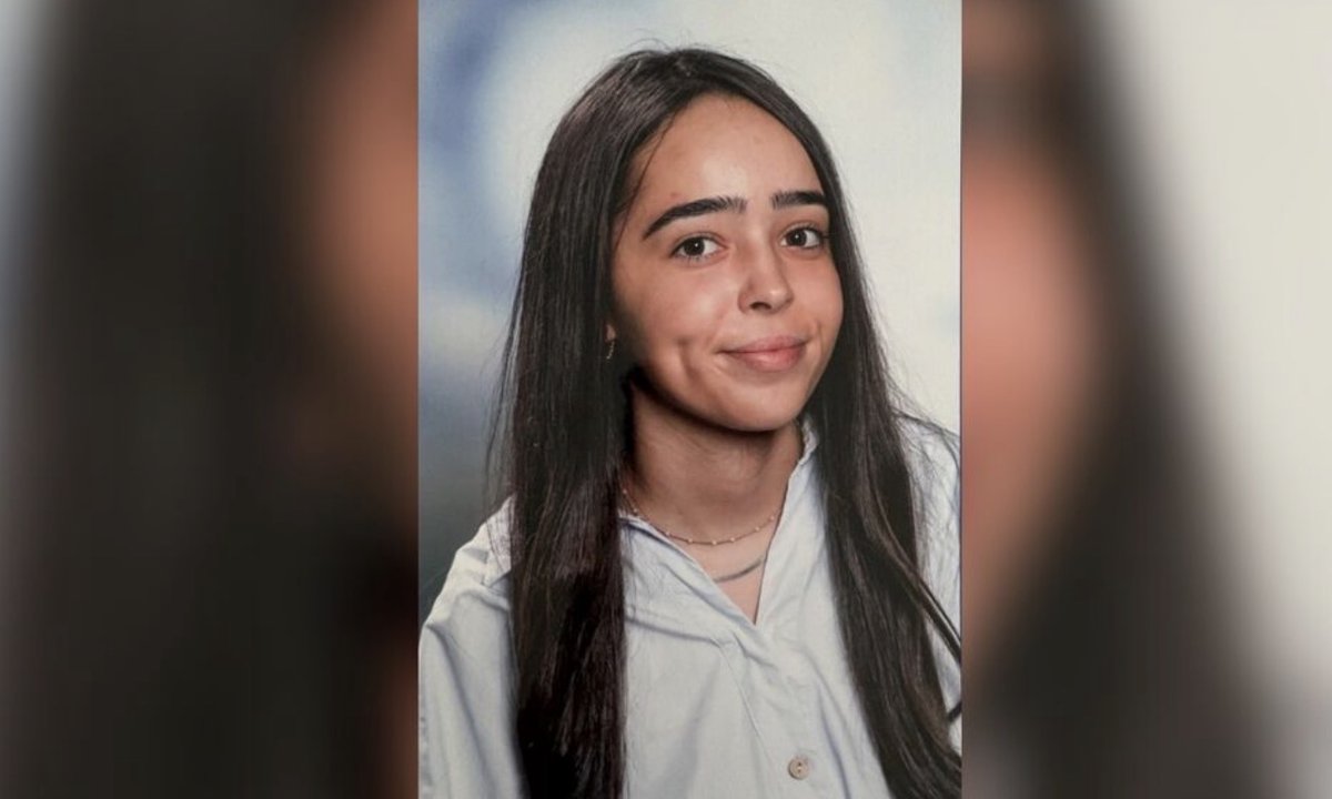 CerfiaFR's tweet image. 🚨🇫🇷 ALERTE INFO

"Il a dit que je me victimise […] En tout cas, je t’aime et t’es la meilleure maman du monde". Le personnel encadrant était au courant du harcèlement que subissait depuis des semaines Camélia, 17 ans, relate le Parisien. Après avoir reçu une lettre de la…