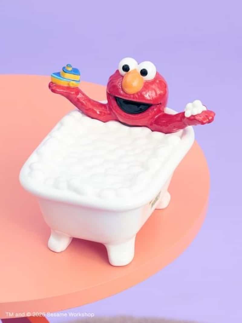 snssgoodsinfo's tweet photo. 🧼ソープディッシュ（エルモ）  
🧴ソープディスペンサー（クッキーモンスター）  

置くだけで空間が一気に明るくなる💛  
磁器製ならではのしっかり感＆安定感🛁
シリーズで揃えると可愛さ倍増…🥹

👉https://t.co/1MQJUMA9Vb

#SESAMESTREET #セサミストリートマーケット https://t.co/38Egit5pL6