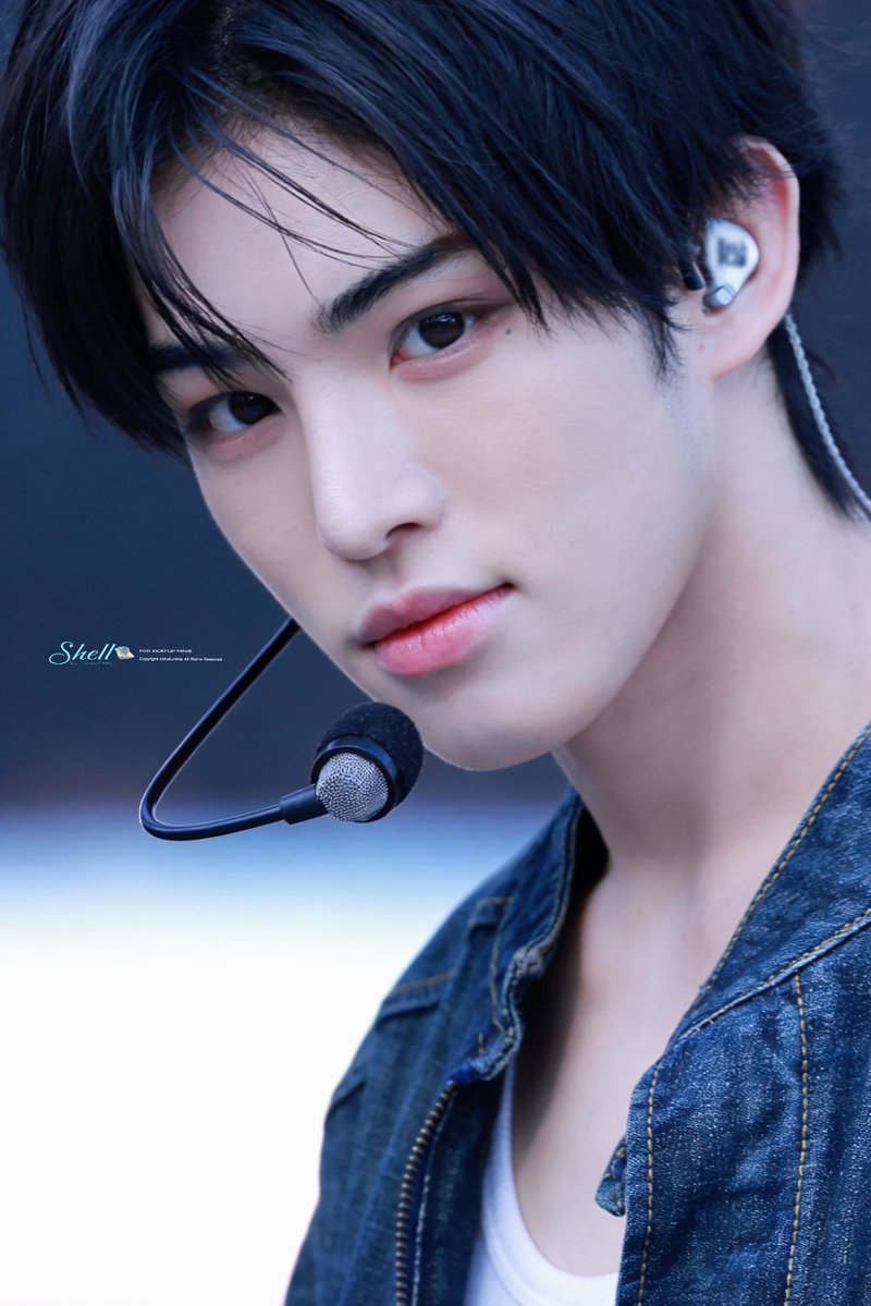 shell_minje's tweet image. 일주년 축하해ㅐㅐ

#KickFlip #킥플립 #민제 #MINJE