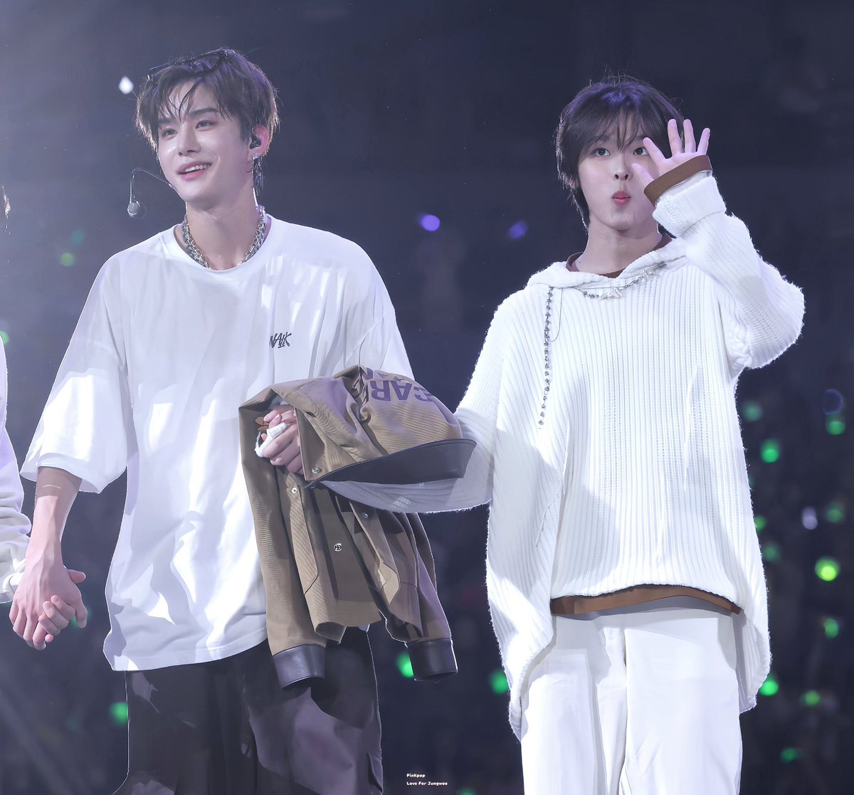 wishyuluv's tweet image. # รอพี่ทหาร