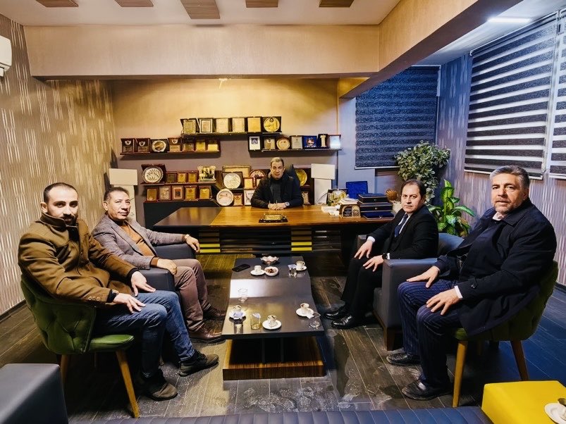 Hilvan Akparti İlçe Başkanımız <a href="/SEToprak_/">Selahaddin Eyyüb Toprak 🇹🇷</a> Yönetim Kurulu Üyeleri Gençlik Kolları Başkanımız  <a href="/Mehmet_suzen63/">Mehmet Süzen</a> ile birlikte bizleri ziyaret ettiler.
İlçemiz ve şehrimizin güncel gündemi ile ilgili değerlendirmelerde bulunduk
Nazik ziyaretlerinden dolayı kendilerine teşekkür ederim.