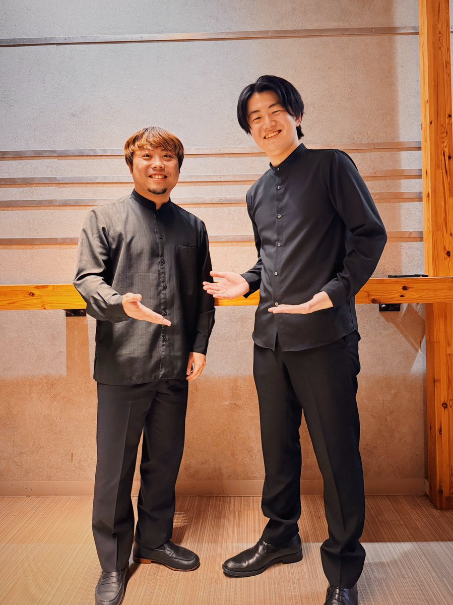 藝大修士学位審査会。
高校生の時から一緒に弾いている平井美羽ちゃんとベートーヴェン8番とシューマンの2番、ヴィオラの川邉宗一郎君とシューマンのアダージョとアレグロ、ヒンデミット11-4を🎻堂々たる演奏にこちらもエキサイトして楽しかったです！2人共おめでとう👏💐