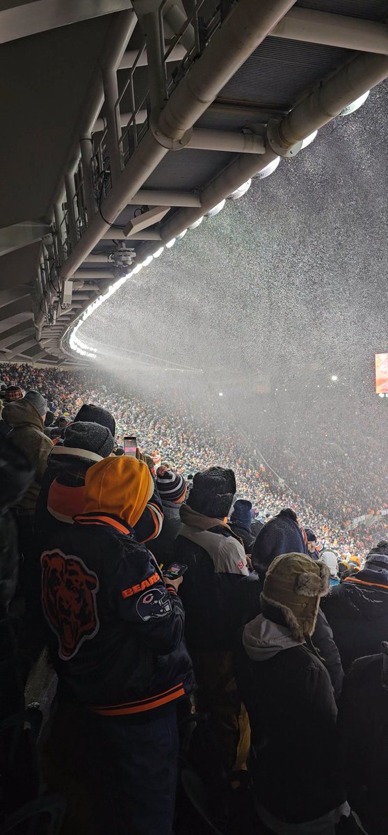 BeccaBeFierce's tweet photo. @ChicagoBears https://t.co/tqb5jv7PII