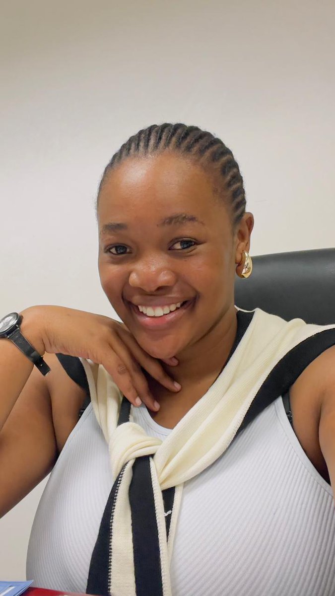 AimyFosa🇱🇸 tweet media