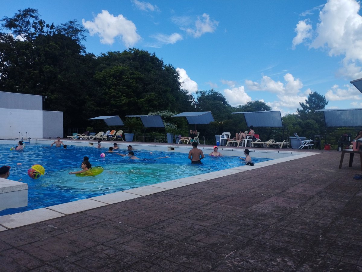 #VeranoUDPM☀️ Salto Encantado y su hermosa piscina con espacio verde y juegos infantiles..difrutá el verano con UDPM ✨️🌸
