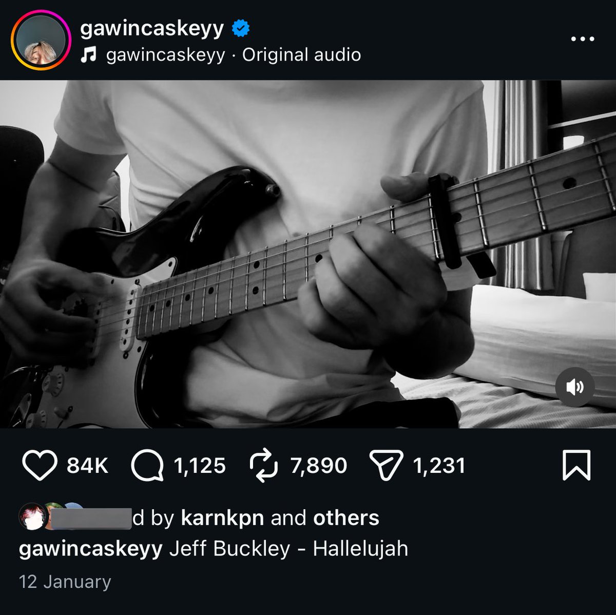 ไอ้เหี้ย ทวิตว่าจะติ่งคู่กับวิมถ้าเปนนักร้อง เมื่อกี้เสิสหาไอจีน้อง กดฟอล กรุเจอพิวิมกดไลค์น้องเล่นกีต้าว่ะ เชี่ย 5555555