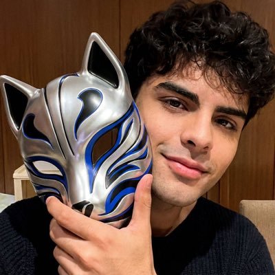 insidersdotbot's tweet image. insiders.bot is now live.

Official demo videos and livestream soon.