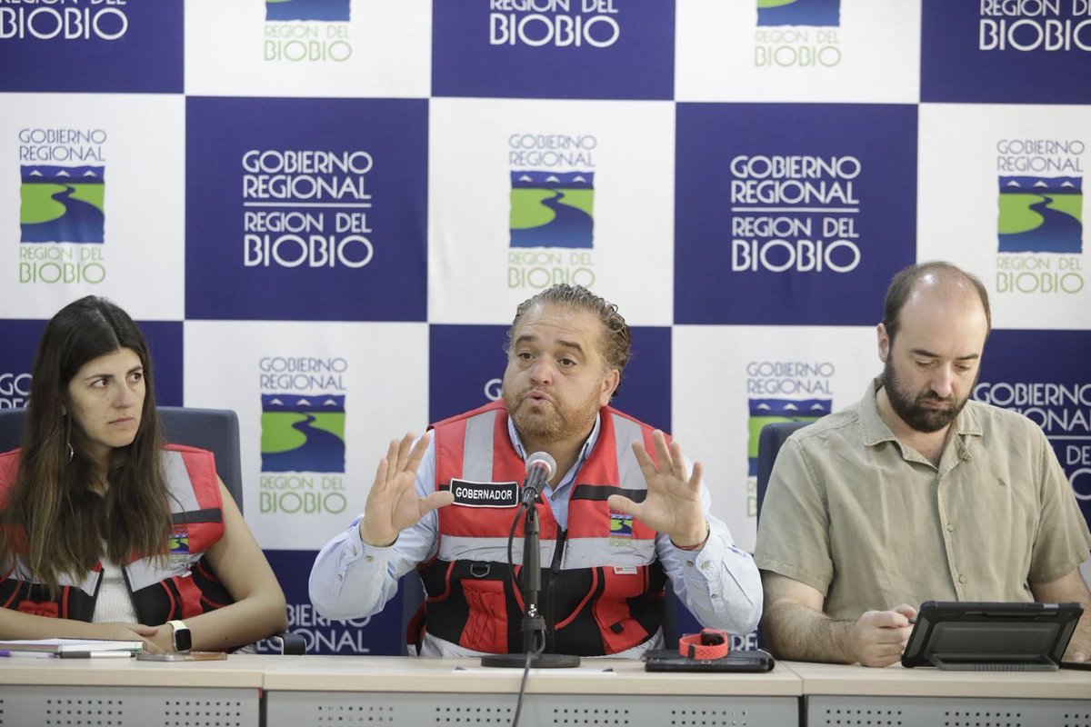 gorebiobio's tweet photo. Convocamos a gremios de la región  para coordinar acciones e ir en ayuda de los afectados por incendios forestales. https://t.co/mDOy9UJH9H