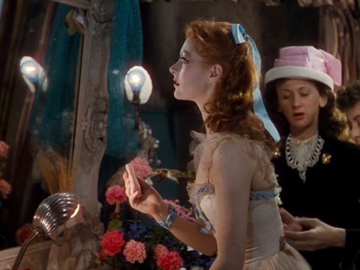 bippty's tweet photo. The Red Shoes (1948,Emeric Pressburger, Michael Powell) https://t.co/hARa9yrfuv