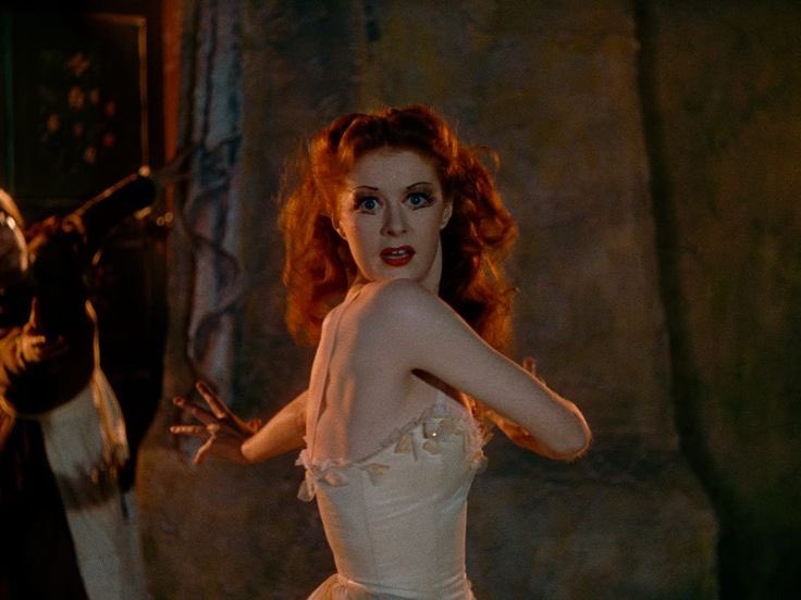 bippty's tweet photo. The Red Shoes (1948,Emeric Pressburger, Michael Powell) https://t.co/hARa9yrfuv