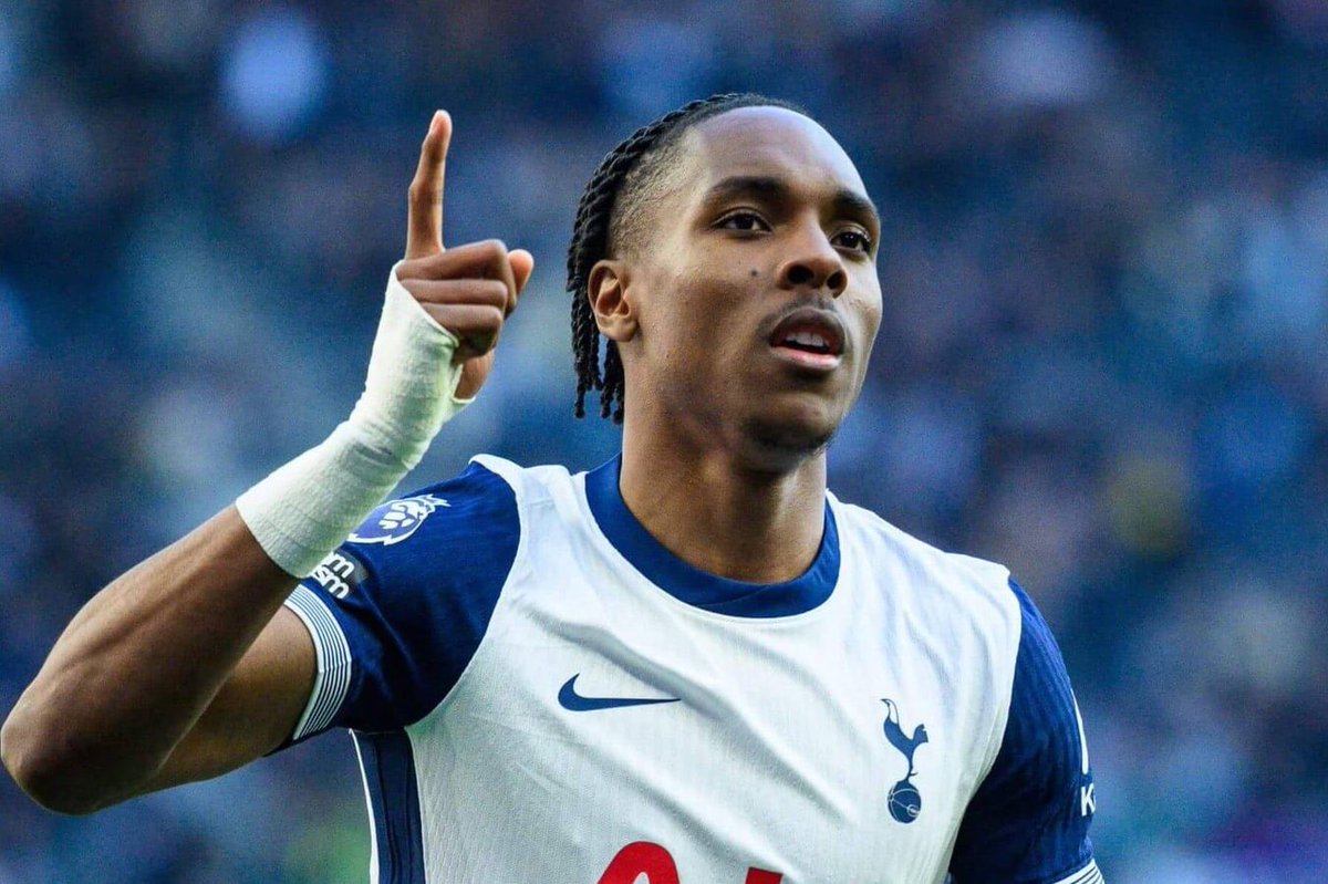 TheSpursWatch's tweet photo. Whether you rate him or not, Thomas Frank’s treatment of Mathys Tel this season has been nothing short of a disgrace. https://t.co/uVSSJNNoCq