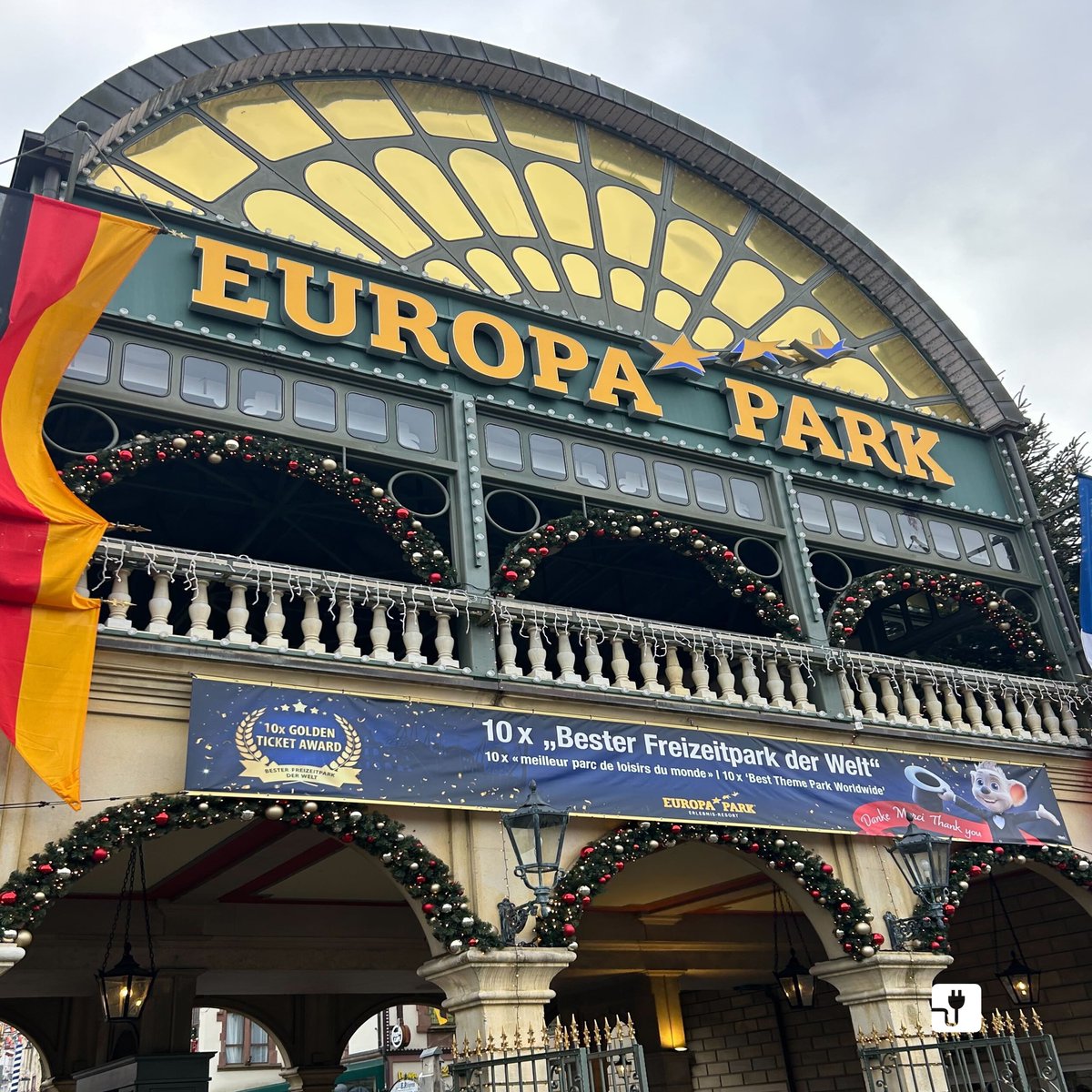 Chargemap's tweet image. 🚗⚡ Do you usually charge your electric car during breaks at restaurants, hotels or in the car parks of your activities?

It’s a great way to optimise charging stops and enjoy even smoother EV journeys! Lise from the Chargemap team set off on an adventure to Europa-Park. 

From…