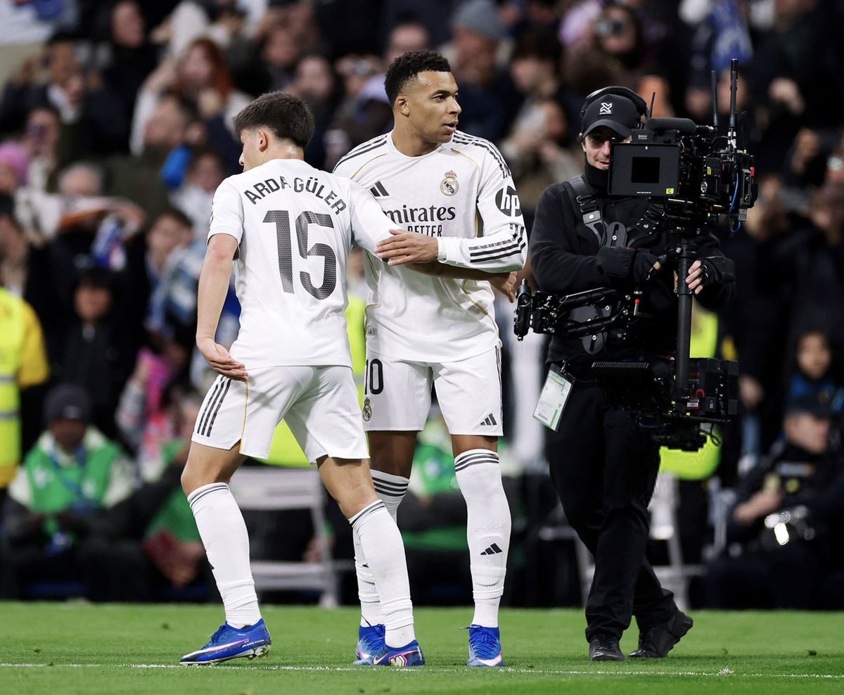 ab10odd's tweet image. Game changer 💎🎩💙💙💙💙💙💙👑.