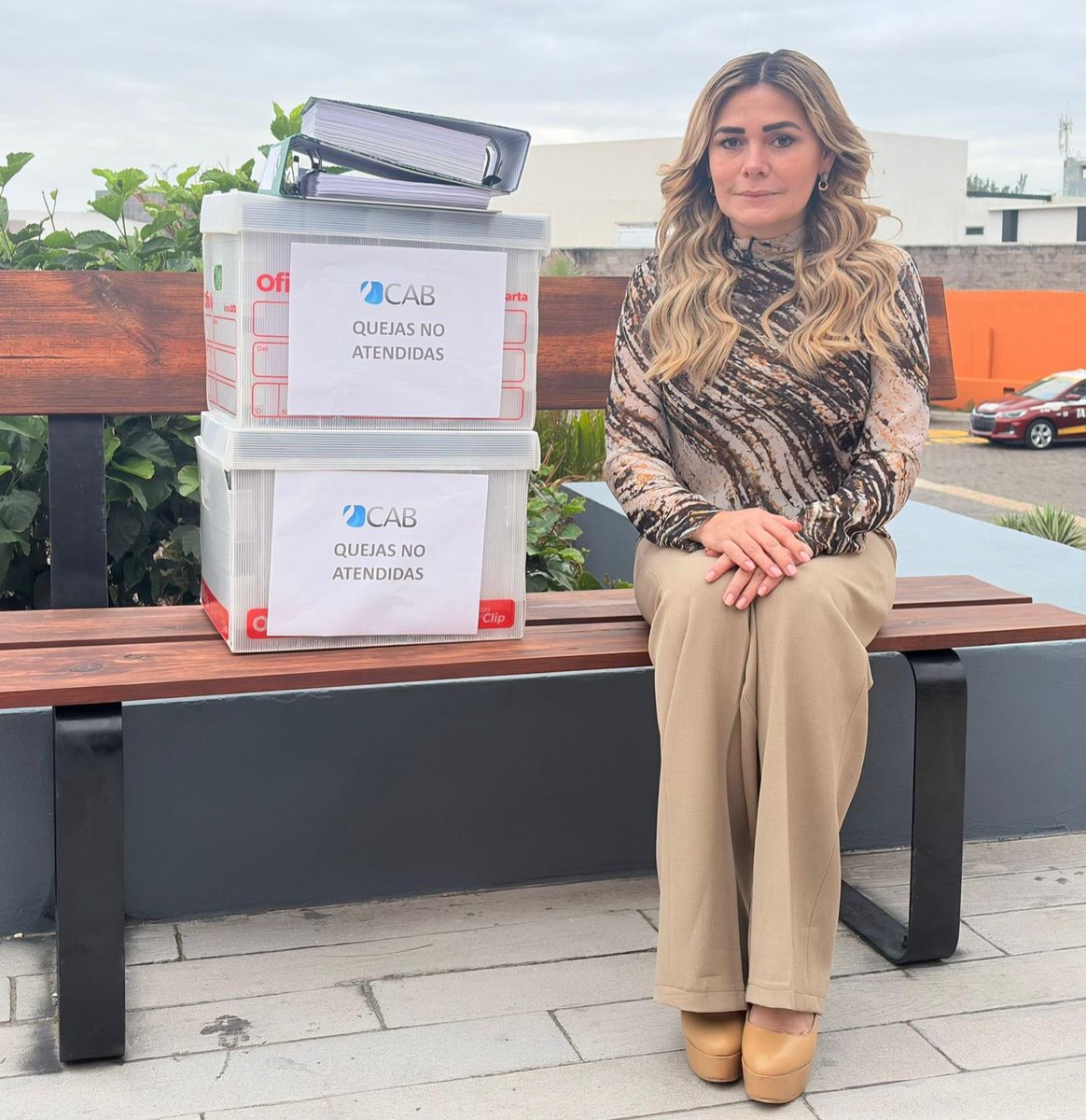 3,000 quejas ciudadanas sin atender por parte de CAB.

Hoy tenemos asamblea con Grupo CAB y vengo a darle voz a los más de 3,000 boqueños que se ven afectados y desatendidos por esta empresa.

Hace 8 meses solicité al Congreso Local la revisión de esta concesión, hoy vengo a