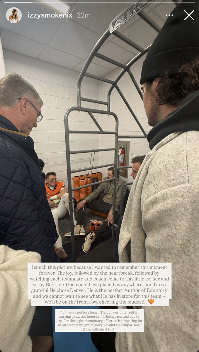 Izzy Nix posted the moment after the Broncos’ win over the Bills where Bo Nix found out he fractured a bone in his ankle.

Bo’s family is there along with Jarrett Stidham, Sam Ehlinger and Davis Webb.

Izzy says other teammates came to see Bo as well.

Via Izzy Nix IG