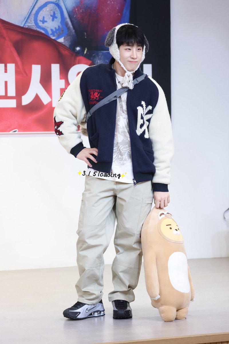 260117 애플뮤직 대면팬사

Snoopy 🐶 &amp; 🦥Ryan 🥰

<a href="/offclASTRO/">ASTRO 아스트로</a> 
<a href="/JINJIN_offcl/">JINJIN OFFICIAL</a> 

#진진 #JINJIN #박진우 #ジンジン
#아스트로 #ASTRO