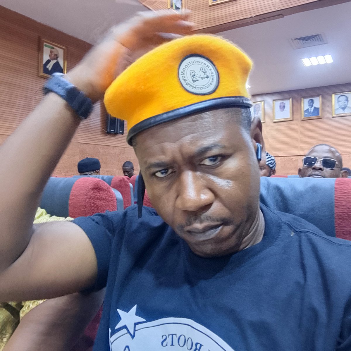 strongrex7's tweet image. We were at the Federal High court Abuja today, in solidarity with the masses ' President. 3 different lawsuits, yet it is the State that trembles, while Sowore triumphs.
Hasta La Victoria Siempre!
#RevolutionNow